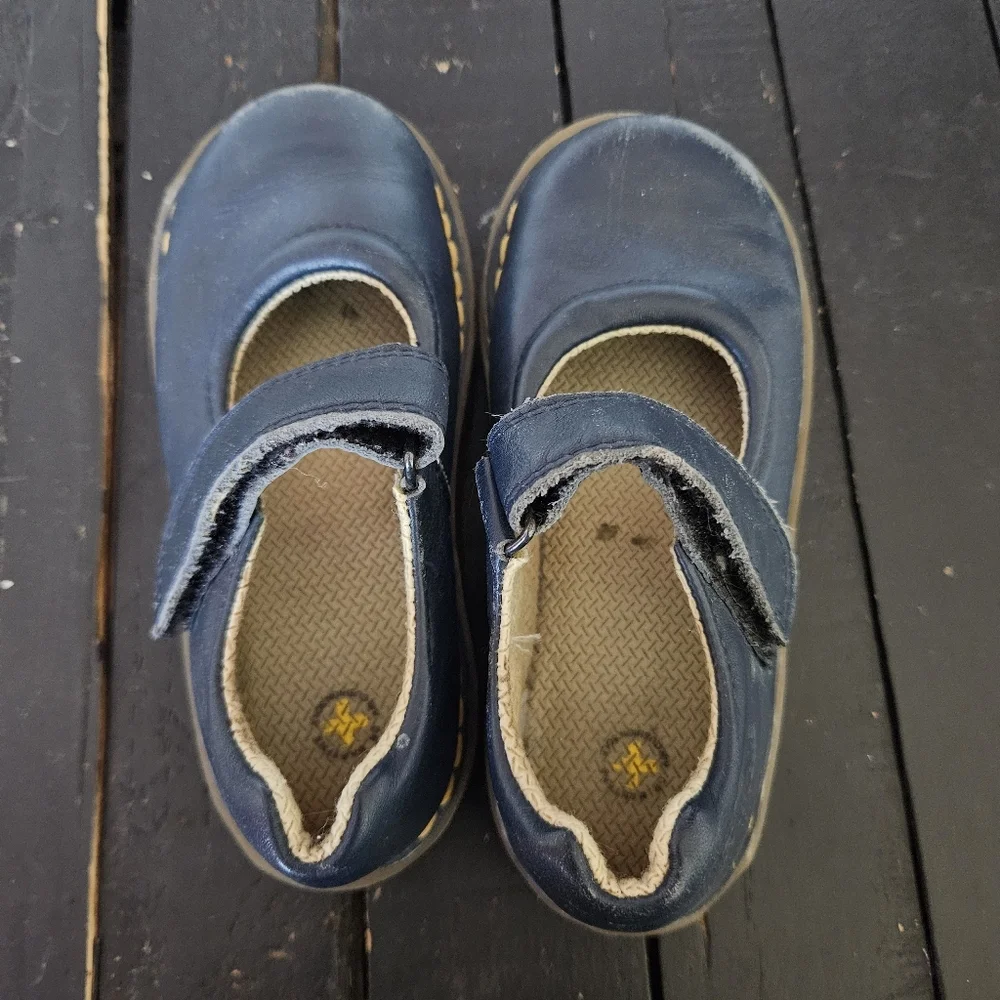 Dr. Martens Kids Girls 10 Navy Blue Leather Dress Shoes Mary Jane Gummy Sole